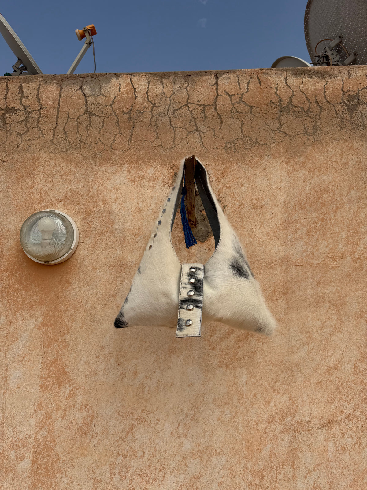 Sac en cuir de vache – Fait main au Maroc 🐮