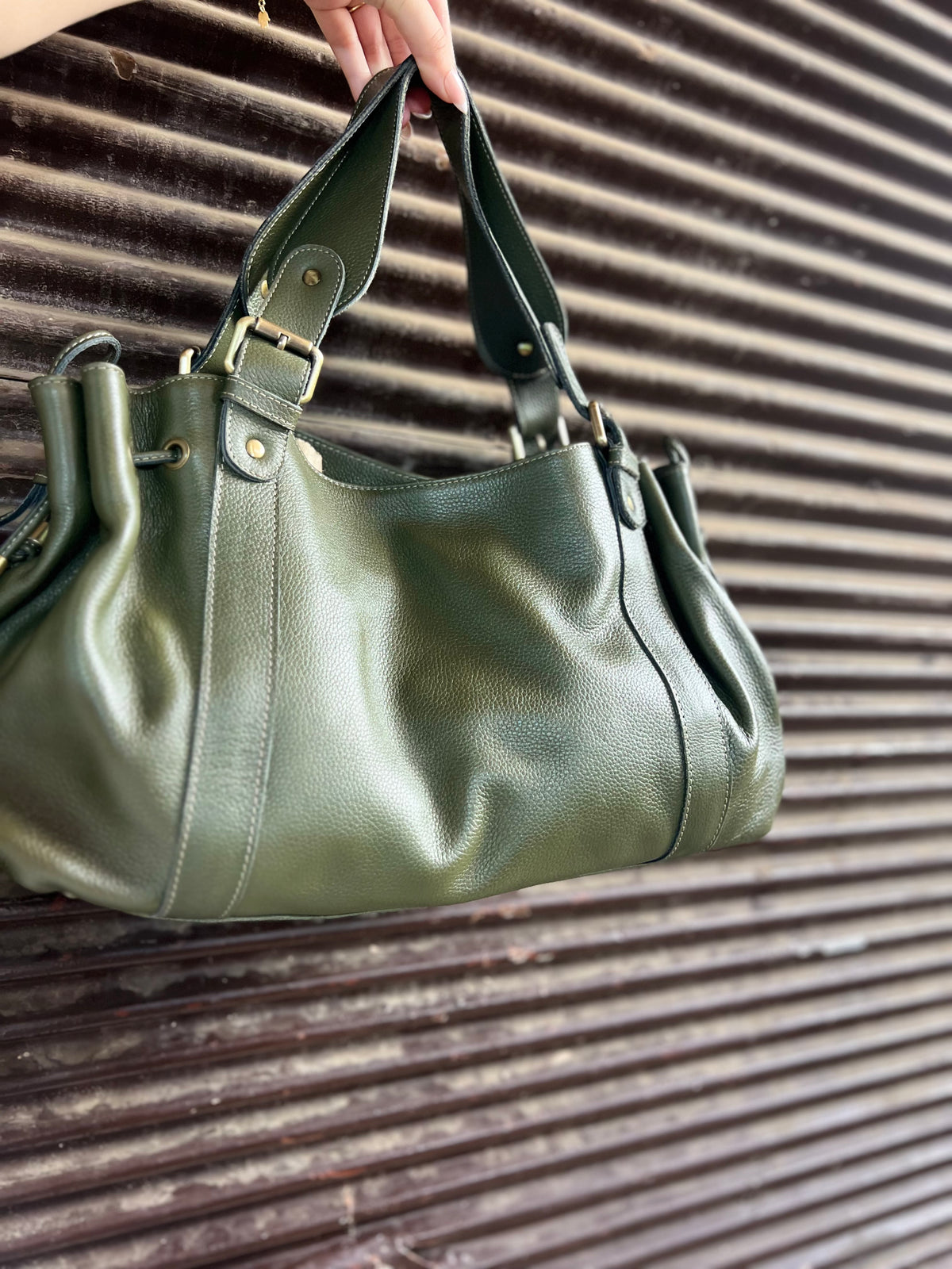 Sac à main en cuir artisanal – Sac en cuir fait main au Maroc | Sac porté main ou épaule
