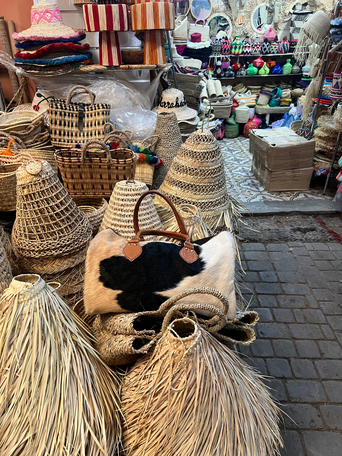 Sac de voyage en cuir de vache – Fait main au Maroc 🇲🇦