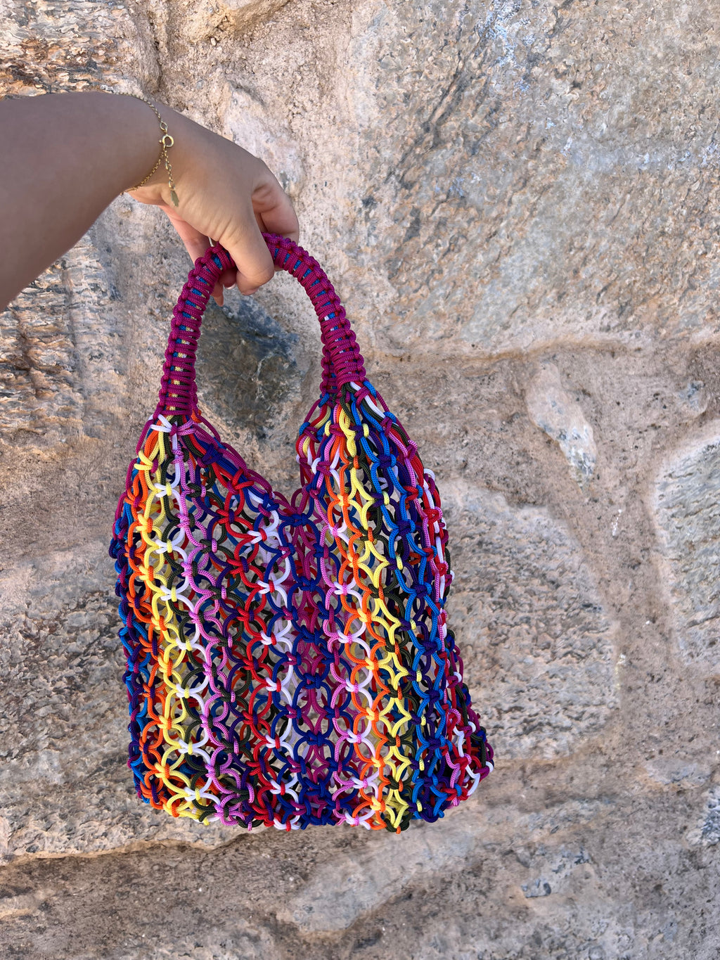 Sac artisanal en fils de nylon – Fait main au Maroc ✨