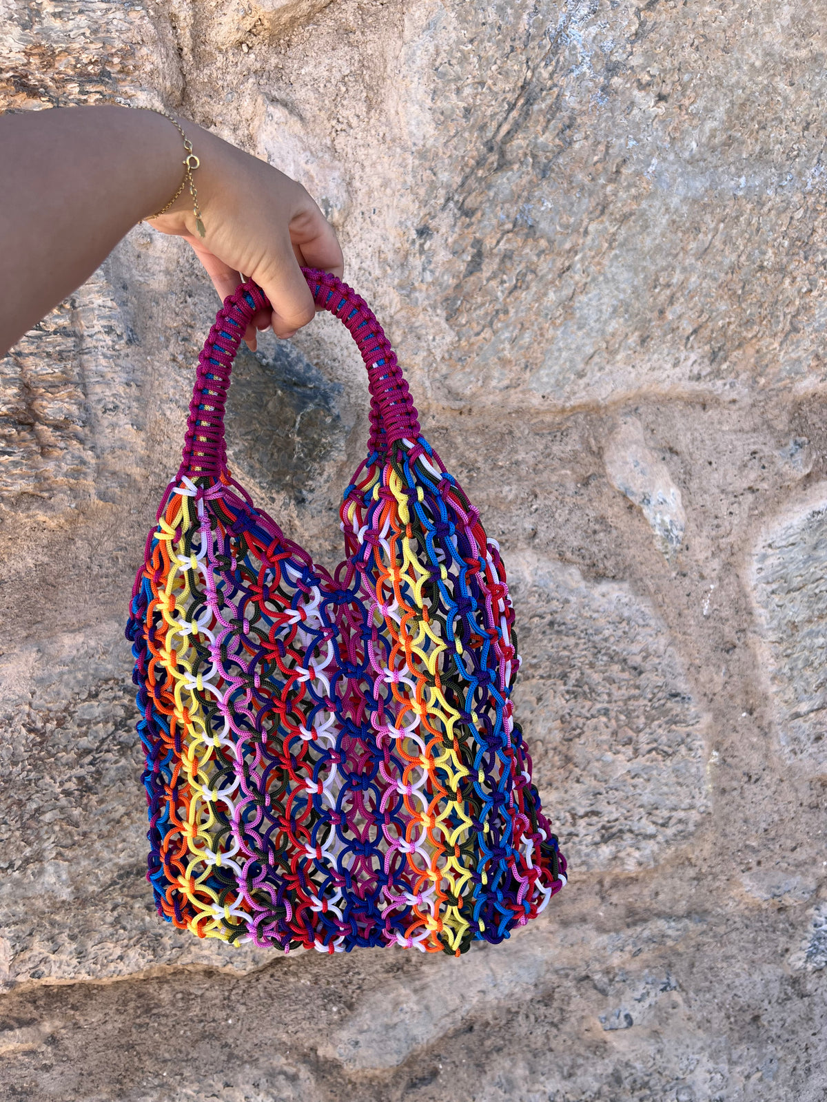 Sac artisanal en fils de nylon – Fait main au Maroc ✨