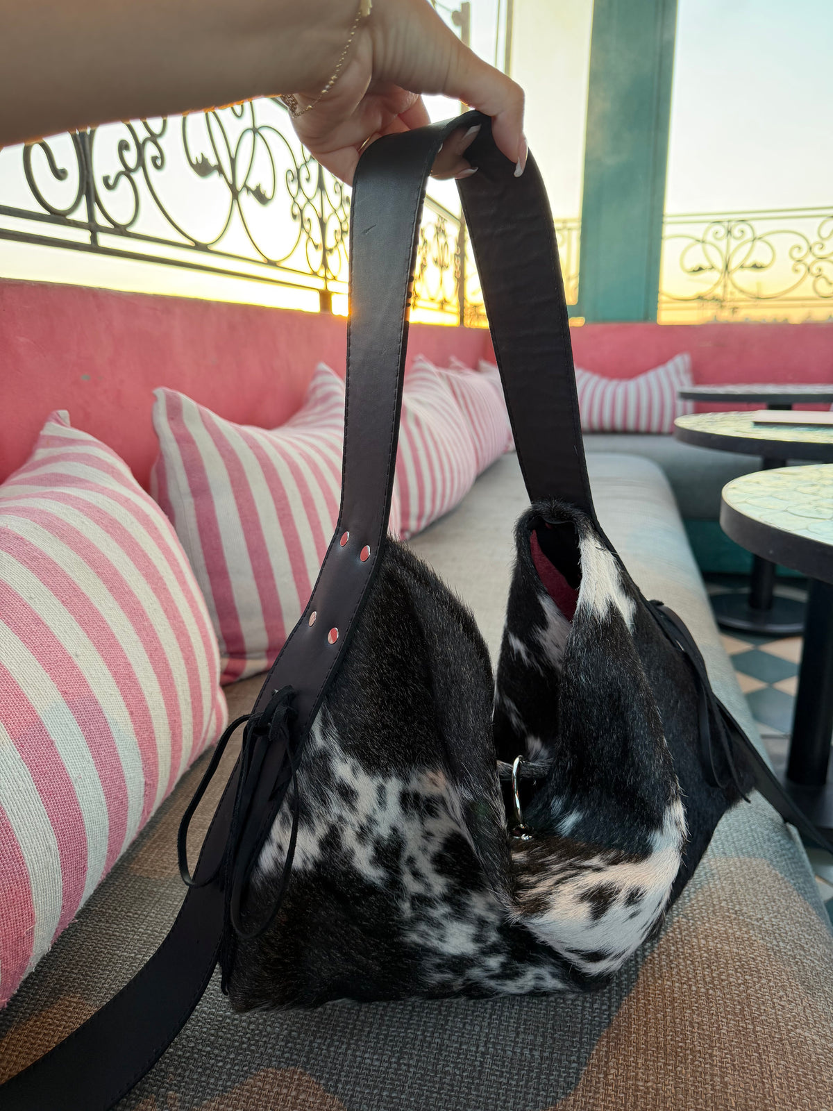 Sac artisanal en cuir de vache S