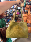 Sac en cuir tressé artisanal M