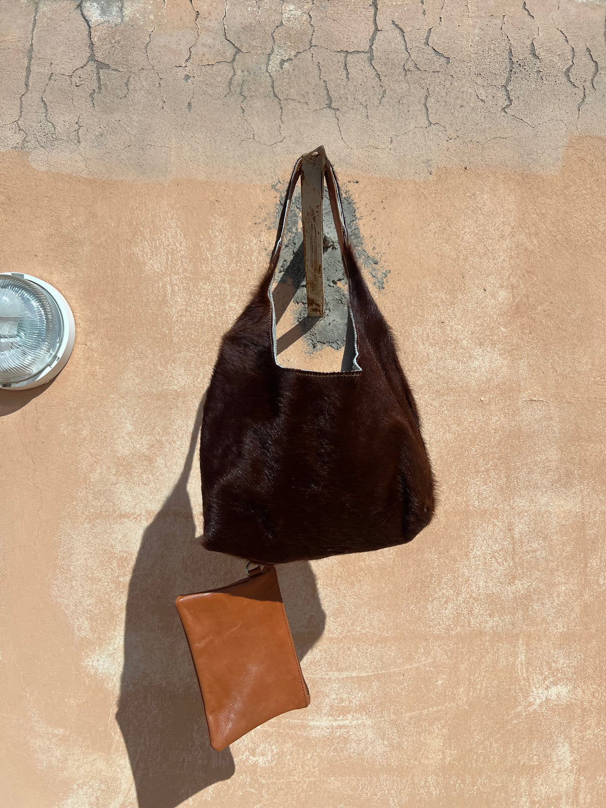 Sac en cuir de vache fait à la main – Artisanat marocain