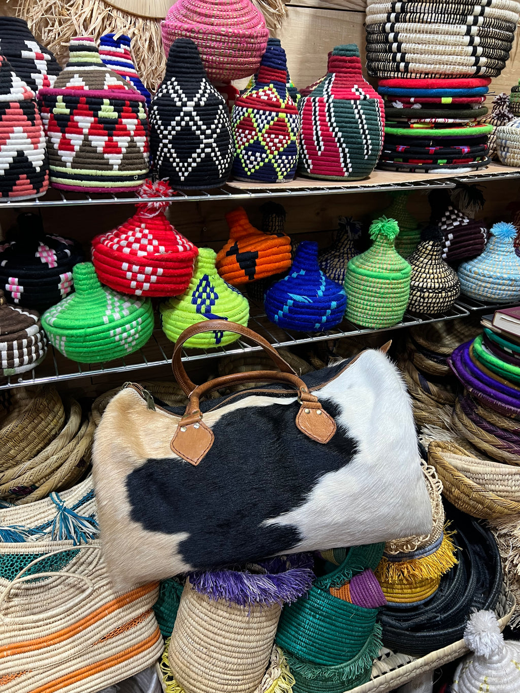Sac de voyage en cuir de vache – Fait main au Maroc 🇲🇦