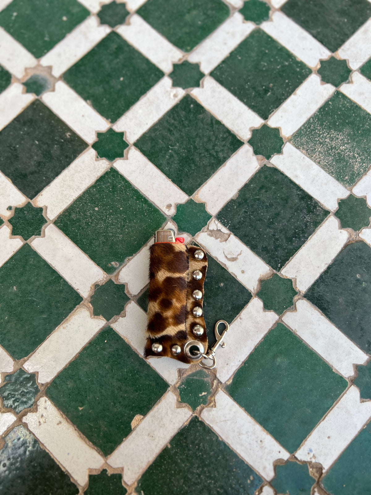 Porte-briquet en cuir véritable – Fait main et personnalisable 🔥
