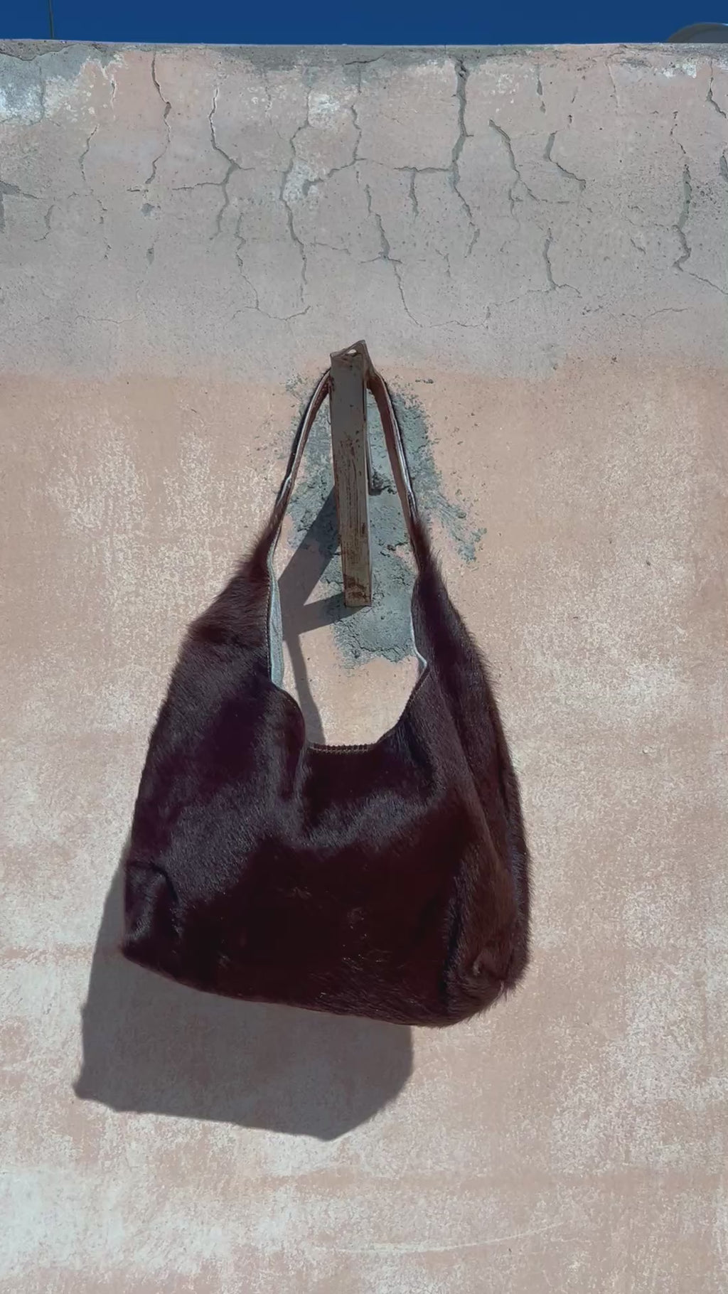 Sac en cuir de vache fait à la main – Artisanat marocain